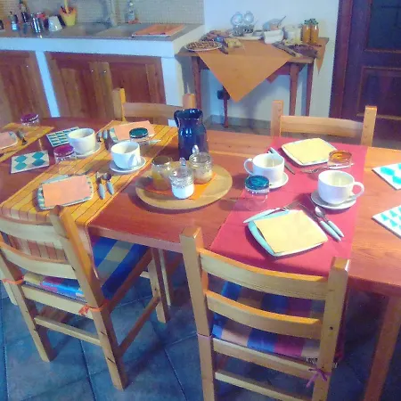 Enchanté Bed & Breakfast *