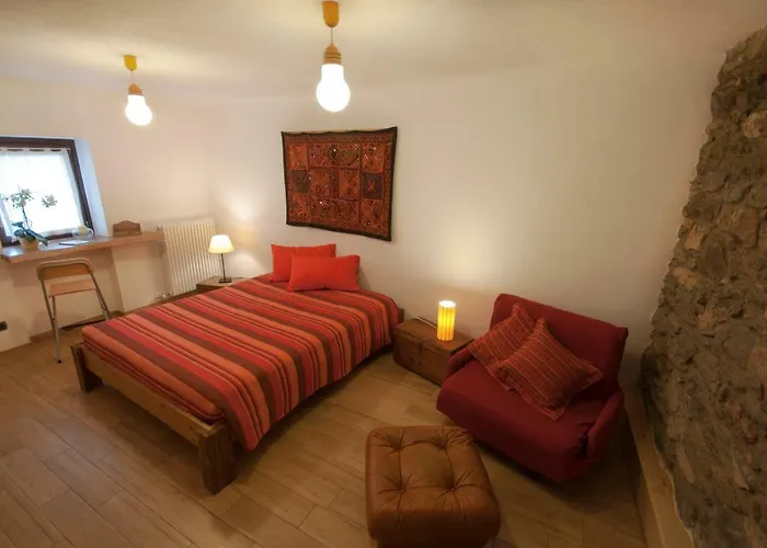 Enchante Bed & Breakfast 3*